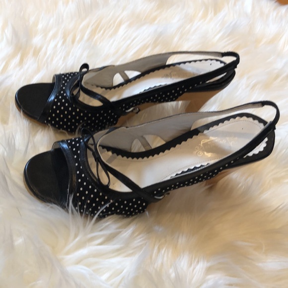 Lulu Guinness shoes - Picture 2 of 5